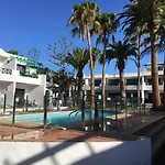 Paradise Club Oasis דירה *